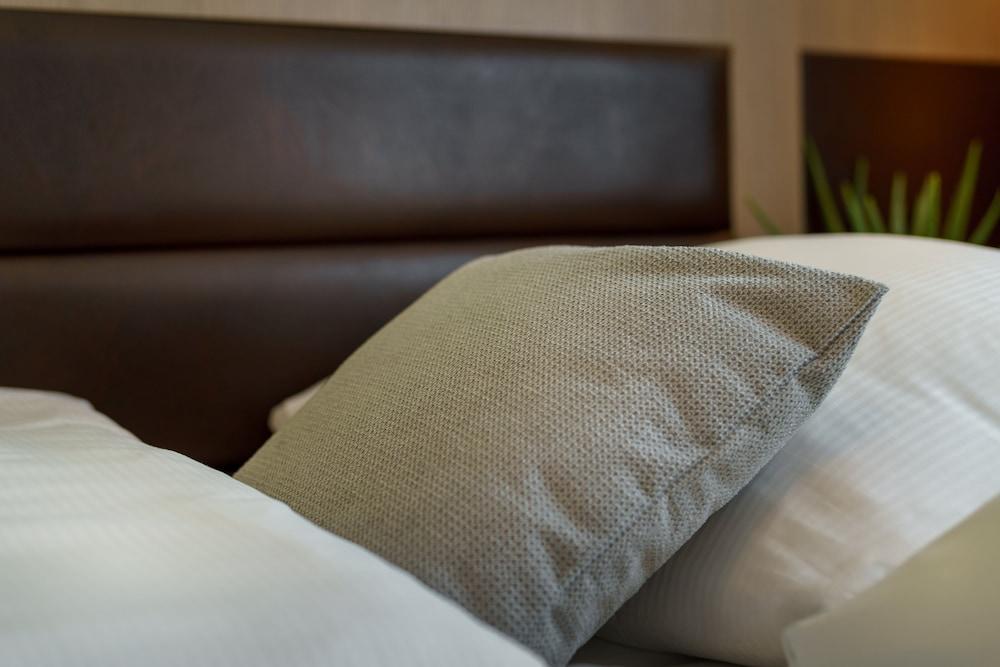 Holiday Inn - The Niu, Fusion Hamburg St. Georg By Ihg Exterior foto