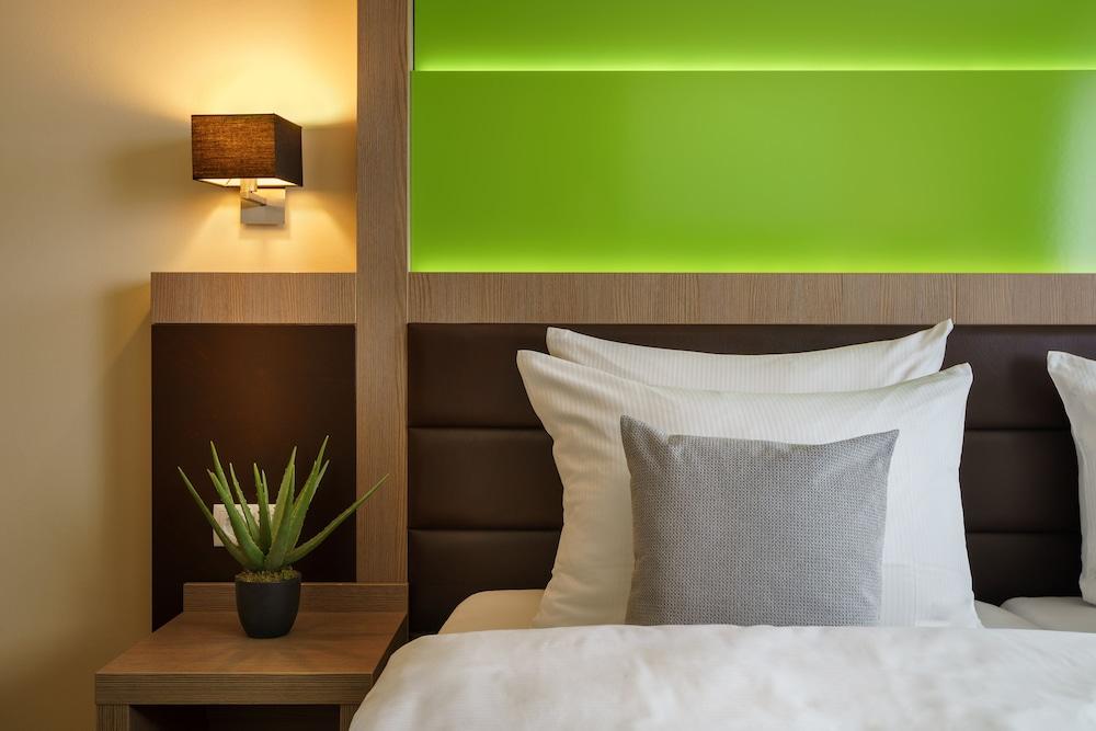Holiday Inn - The Niu, Fusion Hamburg St. Georg By Ihg Exterior foto