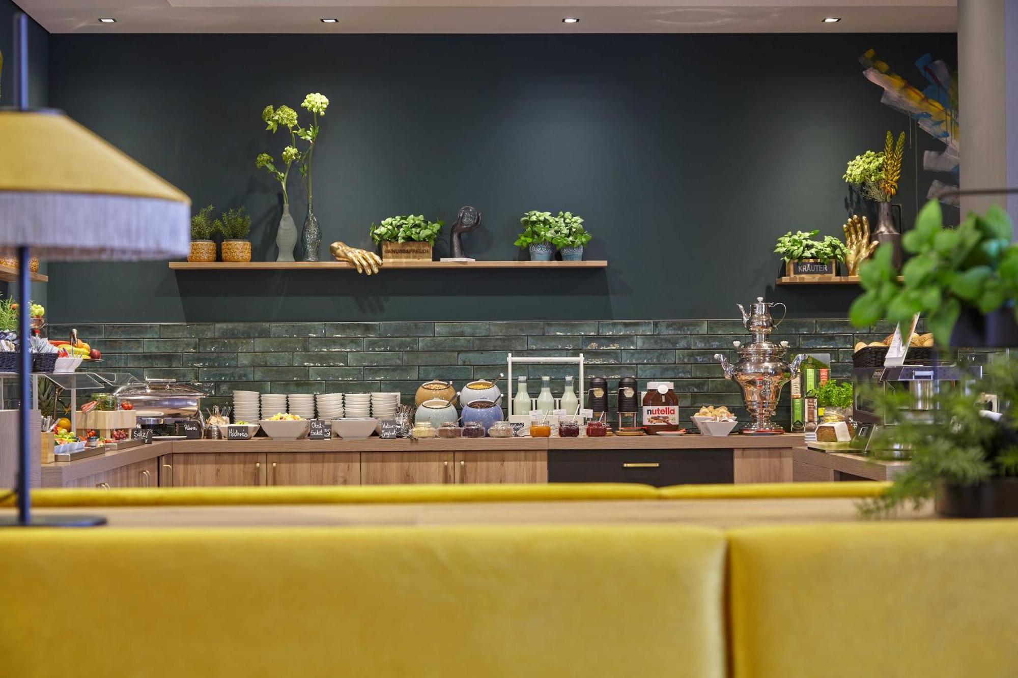 Holiday Inn - The Niu, Fusion Hamburg St. Georg By Ihg Exterior foto